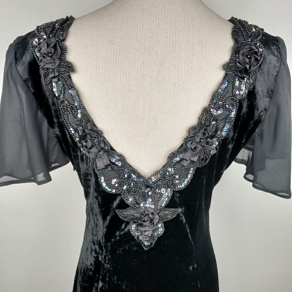 Vintage 1990s Low Back Art Deco Velvet Gown 4